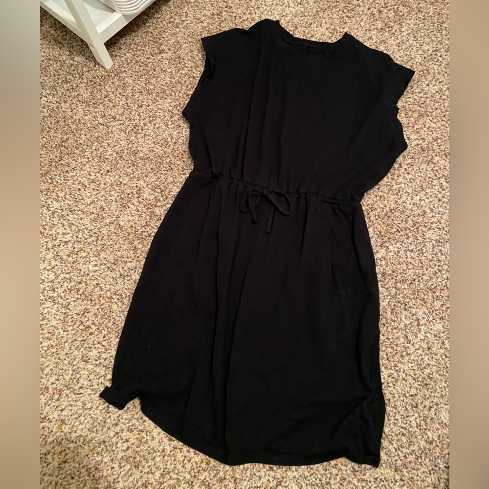 Women’s dress